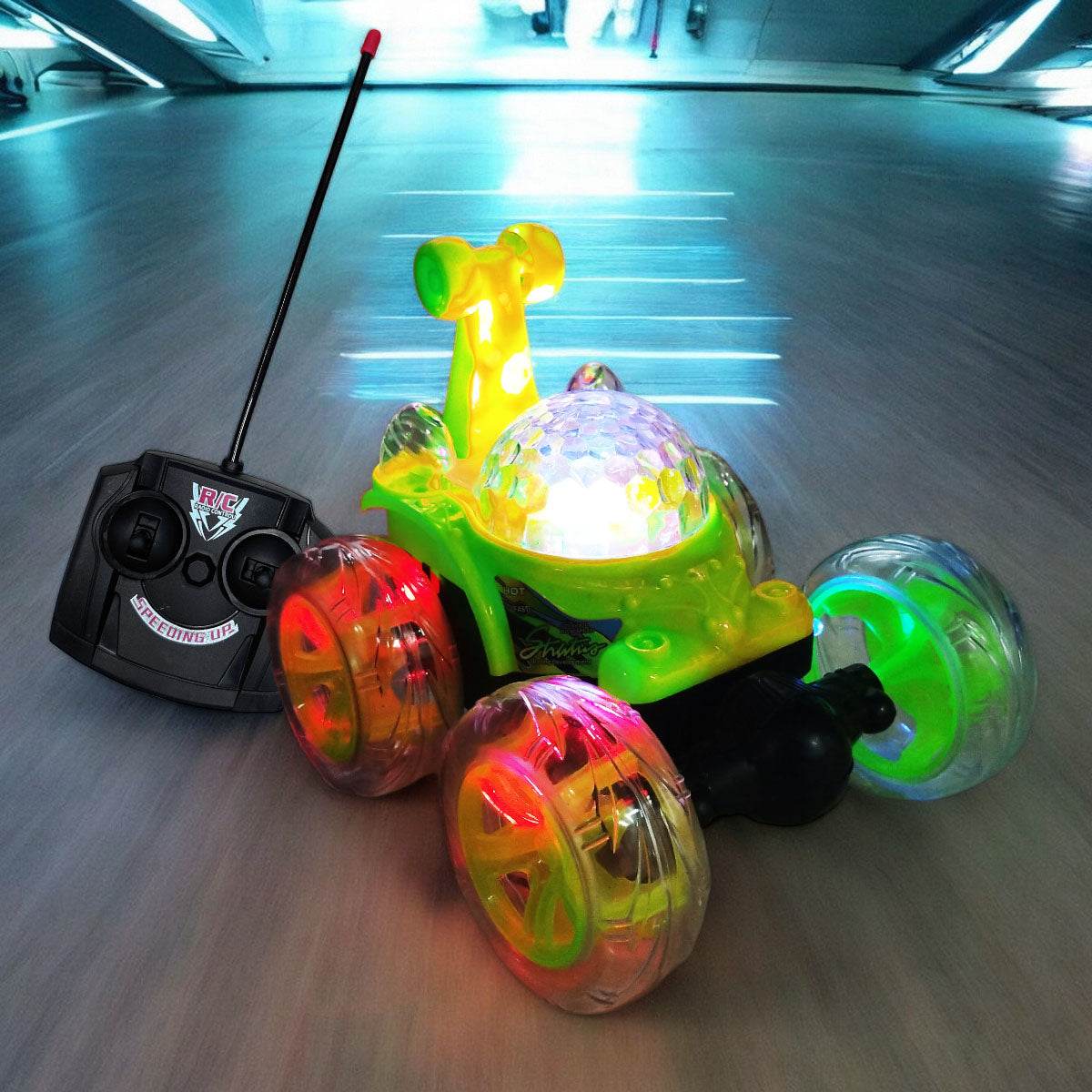 Carro Loco de Juguete Giratorio Control Remoto Luces y Sonido - venhogarsa.com